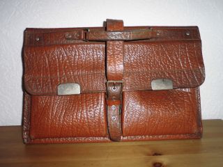 Alte Aktentasche Aus Leder Bild