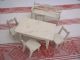 Puppenküche Tisch Und Stühle Bank Puppenstuben Zubehör Original, gefertigt vor 1970 Bild 1