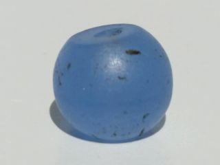 Ancient Blue Glass Bead Bild