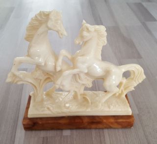 Zwei SchÖne Alabaster Pferde Auf Marmorplatte | 20cm |kaminfigur | Antik | Rar Bild