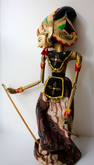 Indonesische Wayang Golek Puppe Stabfigur Marionette Aus Bemaltem Holz & Stoff Bild