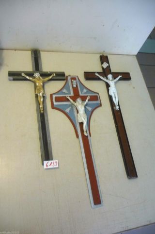 Nr.  6153.  3.  Alte Kreuze Verschiedene Unterschiedlich Kreuze Holzkreuze Bild