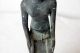 Wunderschöne Kleine Bronzefigur Eines Ägyptischen Gelehrten Unsigniert Um 1960 1950-1999 Bild 5