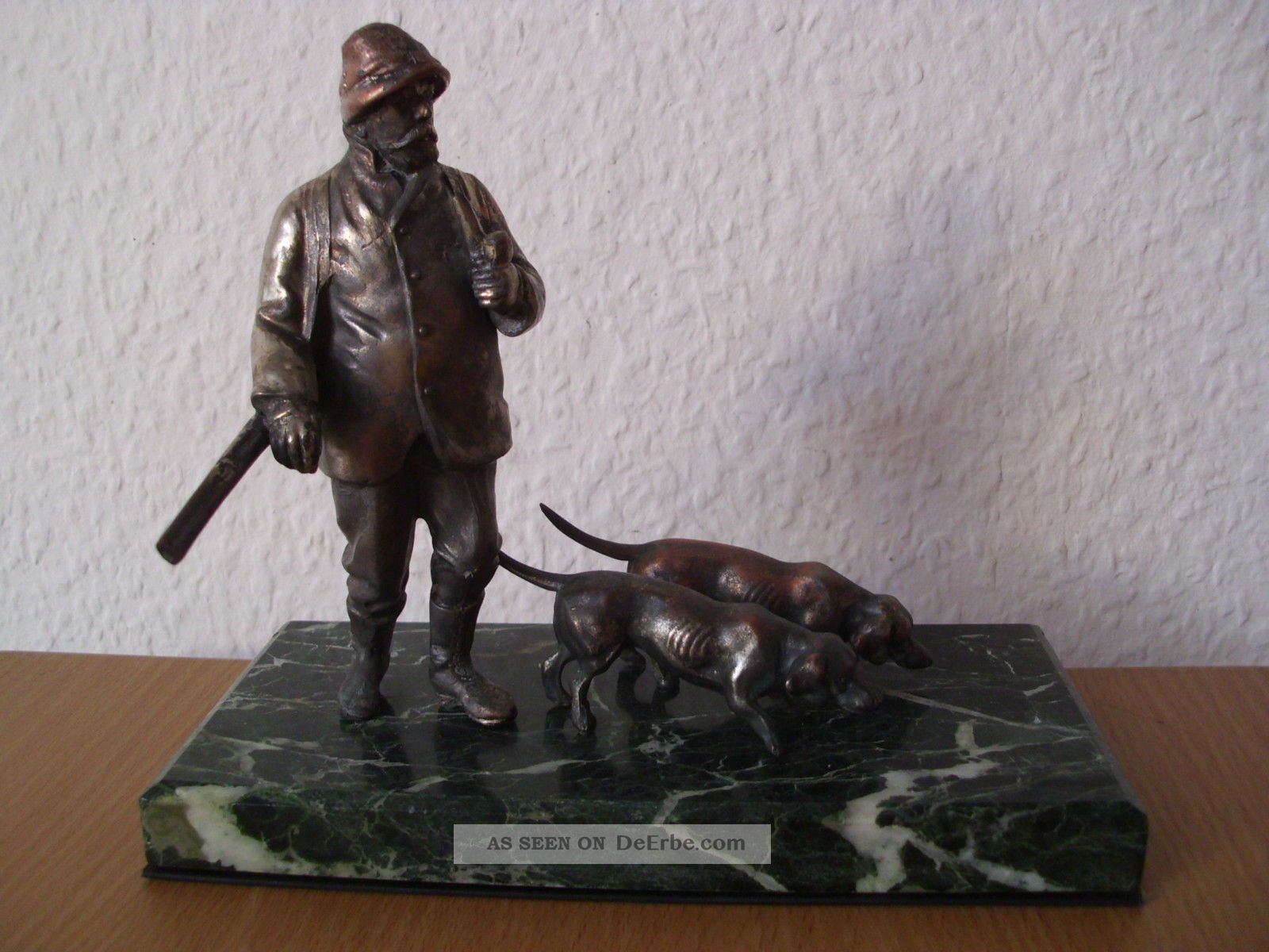 Alte Metall Skulptur / Figur JÄger Mit 2 Hunden.  Um 1920 Jagd Jagd & Fischen Bild