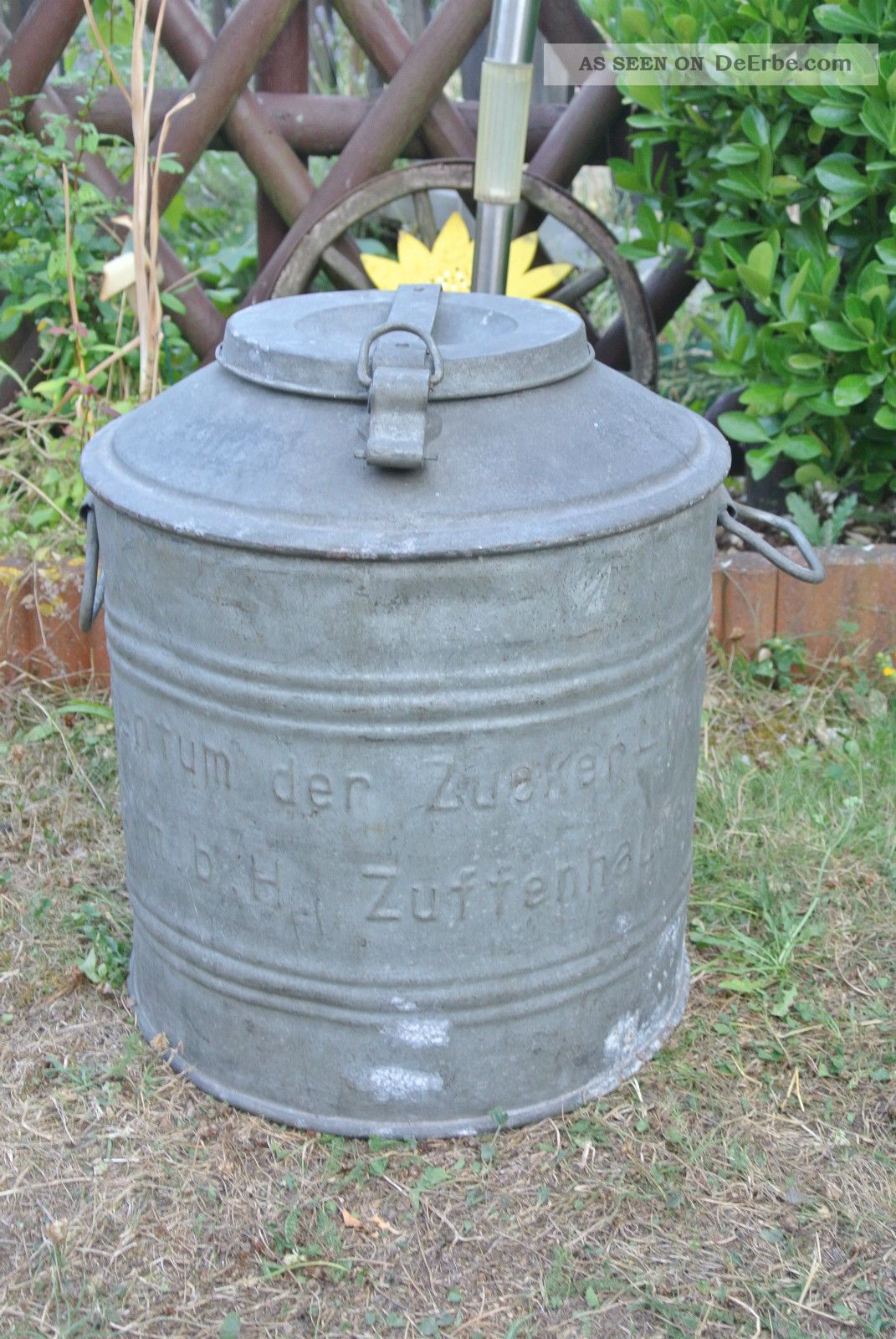 Alter Zinkeimer,  Zucker - Eimer,  Zuffenhausen G.  M.  B.  H Zucker Werke Bauer Bild