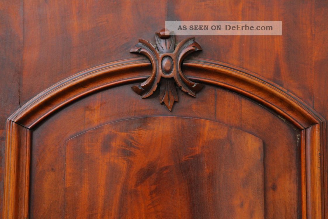 Antiker Kleiderschrank,  Wäsche Schrank Mahagoni,  Biedermeier 1850 Ca.  140x200cm Antike Originale vor 1945 Bild