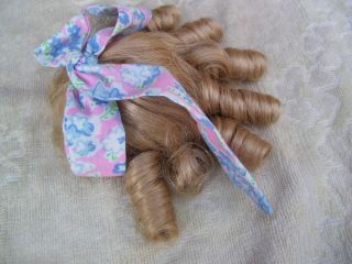 Alte Puppenteile Blonde Lockige Haar Perücke Vintage Doll Hair Wig 30 Cm Girl Bild