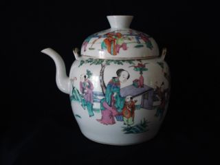 Chinesische Famille Rose Porzellan Teekanne Mit Kumme Als Deckel,  19.  Jh. ,  Signiert Bild