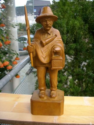 ältere Holzfigur - Nachtwächter Mit Laterne - Deko - Geschnitzt - Bild