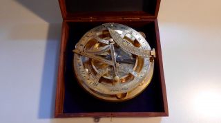 Peil - Kompass Mit Sonnenuhr,  Maritime Dekoration Bild
