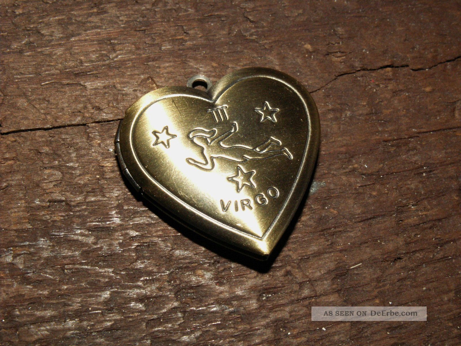 Messing Amulett Medaillon Anhänger Pillen Dose Herz Jungfrau Virgo Sternzeichen Entstehungszeit nach 1945 Bild