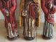 3 Stück Sehr Alte Aus Holz Geschnitzte Und Bemalte Heiligenfiguren Unbeschädigt Holzarbeiten Bild 2