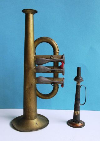 Zwei Uralte Trompeten,  