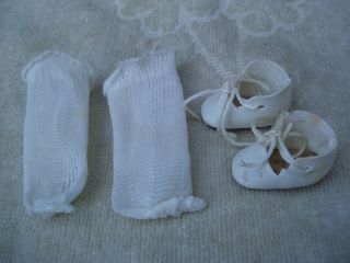 Alte Puppenkleidung Schuhe Vintage White Shoes White Socks 25 Cm Doll 3 Cm Bild
