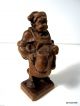 Alte Kleine Holzfigur Der Kellermeister Massivholz Handgeschnitzt Künstlerarbeit 1950-1999 Bild 3