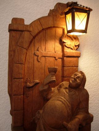Massive Holzfigur Kellermeister Mönch Elektr.  Laterne Lampe Echtholz Schnitzerei Bild