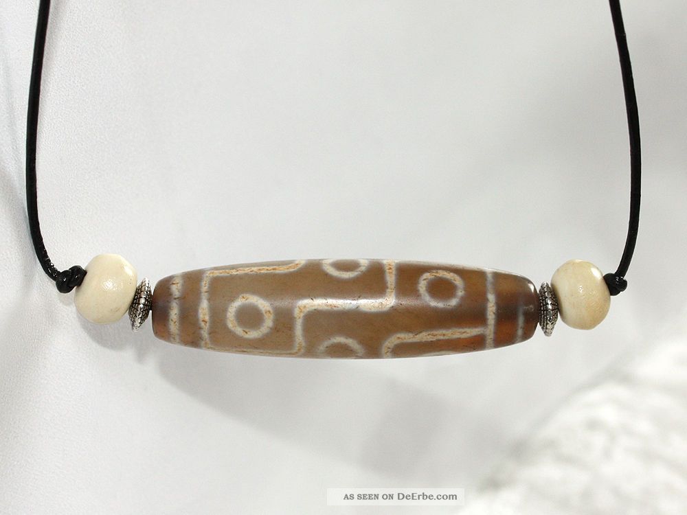 Sherpa Halskette Dzi Bead Gzi Perle Himmelsperle Bone Beads Xxl Neun Augen Entstehungszeit nach 1945 Bild