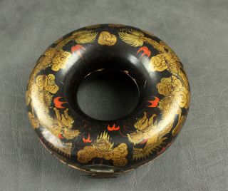 Japanisches Lack Gefäß In Donut Form Mit Drachendekor Meiji Um 1900 Bild