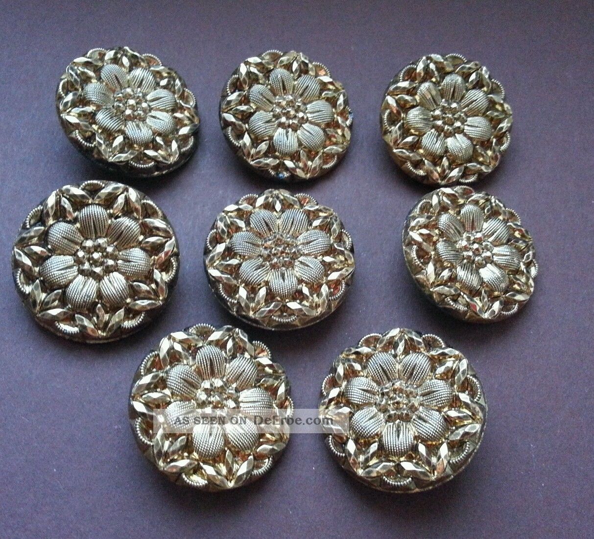 ♥wunderschöne Alte Glasknöpfe Grau Blumen Bedampft Gold 8 Stück Durchm.  27 Mm♥ Nähutensilien Bild