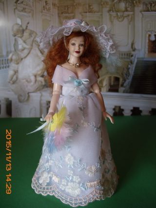 Nostalgie - Kleid N.  1970 In Pastell Farben F.  Puppe 1:12,  Modeladen,  Puppenhaus Bild
