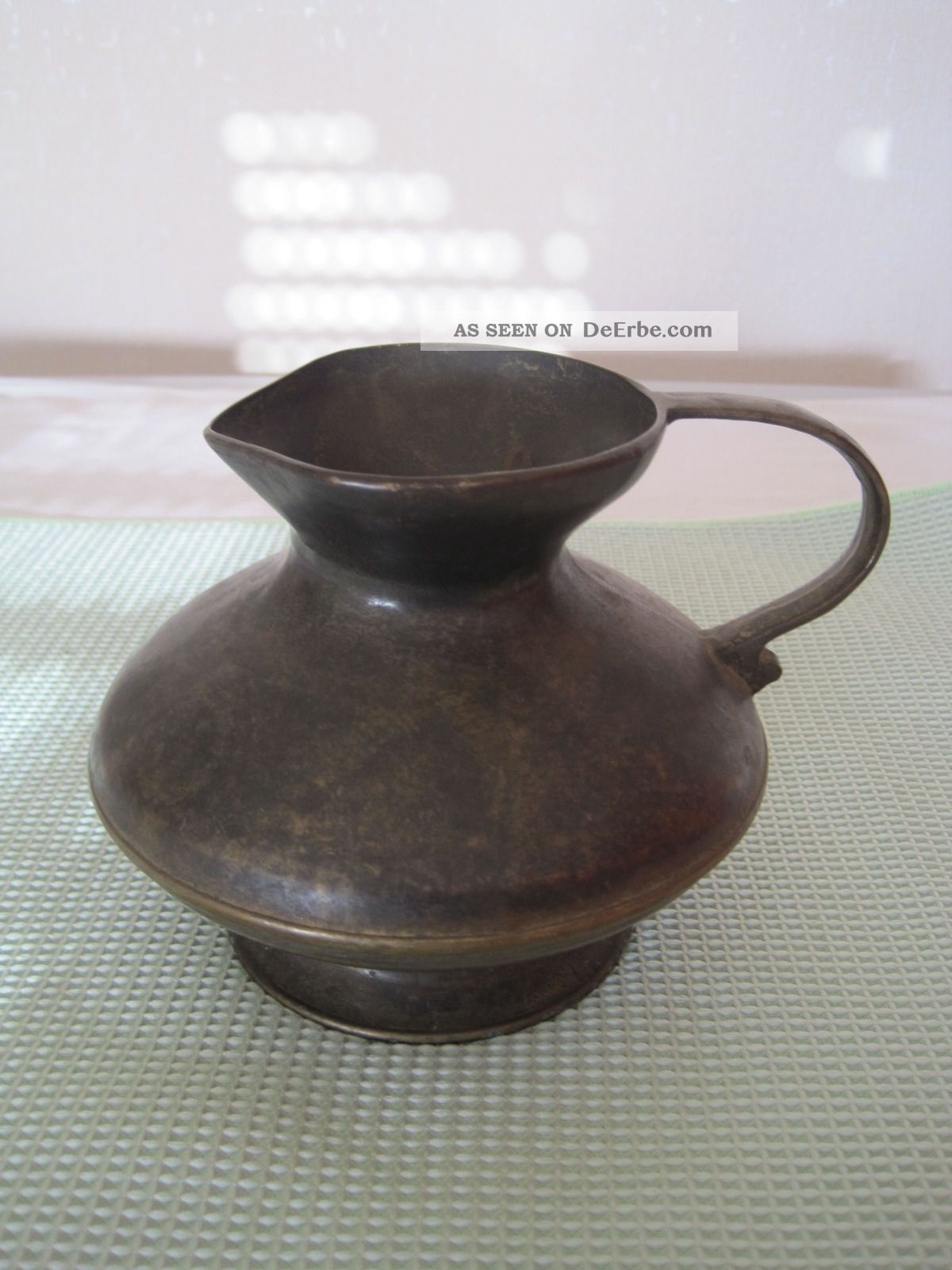 Vase/ Gießkelch Aus Bronze Bronze Bild