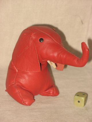 Knautsch Leder - Tier Elefant Rot Werbegeschenk WÜstenrot 70er Retro Vintage Bild