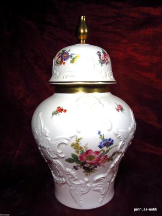 Edle Vase Deckelvase Pokal Royal Porzellan Bavaria Kpm Bunte Blumen Handarbeit Bild