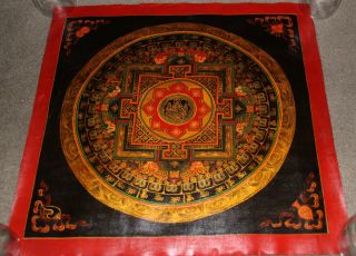Unterzeichnete Buddha Mandala Tibetische Thangka China Öl Goldmalerei H Bild