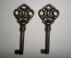 2 Alte Möbelschlüssel Schrankschlüssel Vitrinen - Schrank Kommoden Möbel Schlüssel Original, vor 1960 gefertigt Bild 1