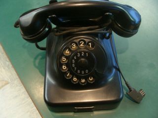 Altes Bakalit Telefon,  1954,  Schwarz In Sehr Guten Unbeschädigtem Bild