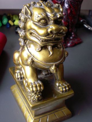 Chinesische Figur - Löwenhund - Foo Hund - Glückshund Bild