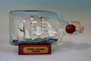 Auflösung Miniatur Buddelschiff Sammlung Nr.  21 „segelschiff Rickmer Rickmers 