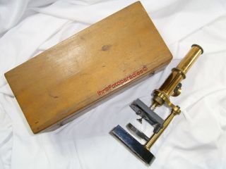 Antikes Mikroskop Aus Messing Mit Holzkasten Historical Brass Antique Microsope Bild