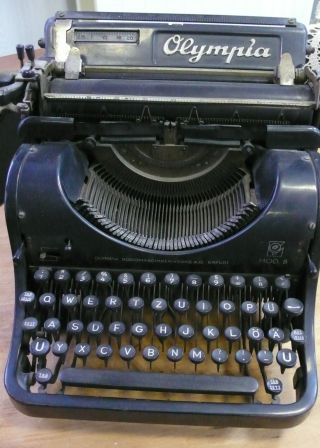 Alte Schreibmaschine Olympia Filia Typewriter 40er Jahre Voll Funktionstüchtig Bild