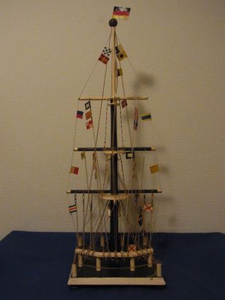 Signalmast / Fahnenmast / Maritimes Modell Für Die Sammelecke Bild