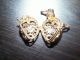 1 Messing Amulett Medaillon Kugel Duftkugel Engelsrufer Anhänger Herz Blume Entstehungszeit nach 1945 Bild 1