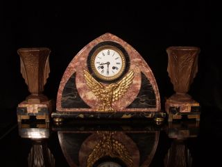 Art - Deco Marmor Clock Mit Einem Adler. Bild