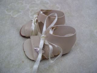 Alte Puppenkleidung Schuhe Vintage Tan Sandal Shoes Schuhe 40 Cm Doll 5 1/2 Cm Bild