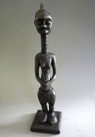 Lulua Male Figure,  D.  R.  Congo - Männliche Lulua Figur,  D.  R.  Kongo Bild