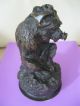 Bronze Figur,  19.  Jh. ,  Affe Mit Amtsmütze & Napoleons - Hut Im Maul,  Signiert,  Vase Bronze Bild 10