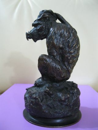Bronze Figur,  19.  Jh. ,  Affe Mit Amtsmütze & Napoleons - Hut Im Maul,  Signiert,  Vase Bild