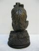 Bronze Figur,  19.  Jh. ,  Affe Mit Amtsmütze & Napoleons - Hut Im Maul,  Signiert,  Vase Bronze Bild 4