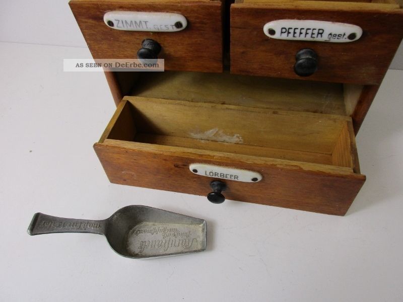 Gewürzschränkchen Mit 9 Schubladen - Porzellanschilder - Um 1900 (01 - 02)