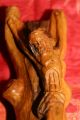 Das ' Andere ' Kruzifix,  Skulptur In Baum - Form Mit Jesus Figur Aus Holz Geschnitzt Skulpturen & Kruzifixe Bild 1