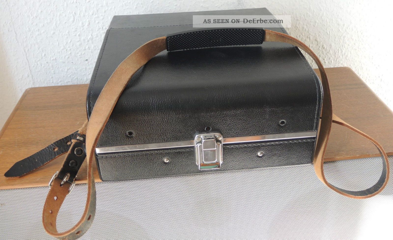 Antike Tasche / Koffer Für Slr Kamera - Schwarz Leder / Innen Rot 1970-1979 Bild
