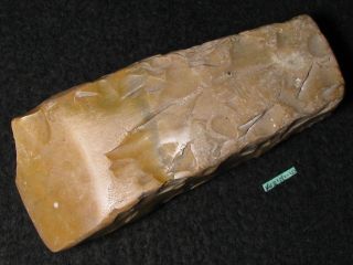 4800j.  A: Steinbeil Dechsel SchÄftungsglanz Steinzeit Neolithikum Silex Bild
