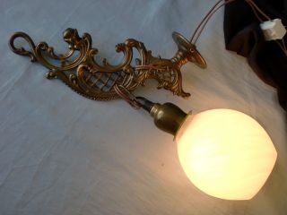 Alte Wandlampe ◄◄ Bild