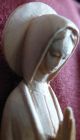 Antik Miniatur Figur Madonna Holz Maria Filigran Geschnitzt Skulpturen & Kruzifixe Bild 3