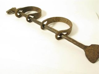 Alte Eisenfessel Fußfessel Ewe Old Rare Slave Iron Bracelet Esclave 1 Afrozip Bild