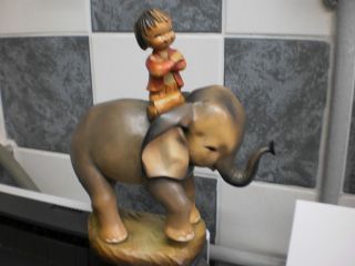 Junge Auf Elefant Anri,  Italien,  Ferrandiz,  26 X 23 Cm,  Holz,  Holzfigur, Bild